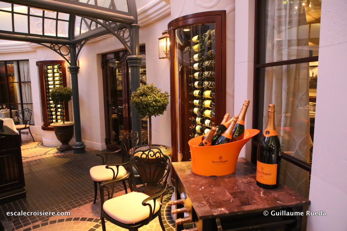 Norwegian Getaway - Restaurant bistro