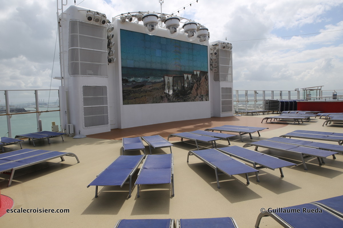 Norwegian Getaway - Solarium Spice H2O