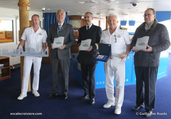 Norwegian Pearl - Cérémonique remise de plaques