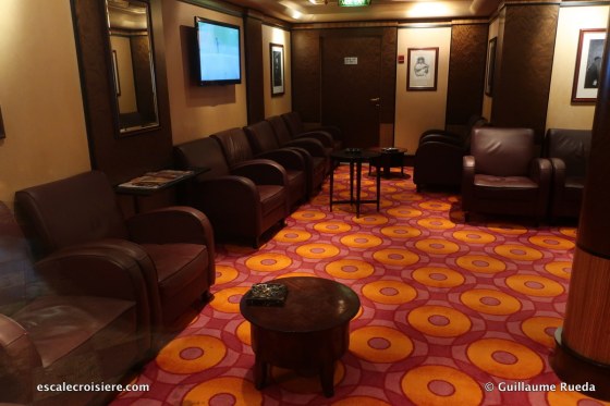 Norwegian Pearl - Cigar Lounge