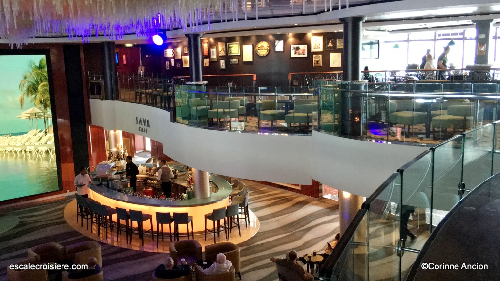 Norwegian Pearl - O'Sheehan's Neighborhood Bar & Grill