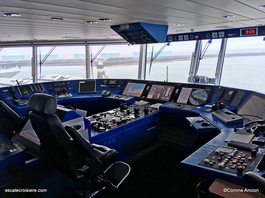 Norwegian Pearl - Passerelle