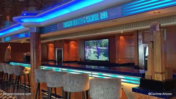 Norwegian Pearl - Shakers & Martini cocktail bar