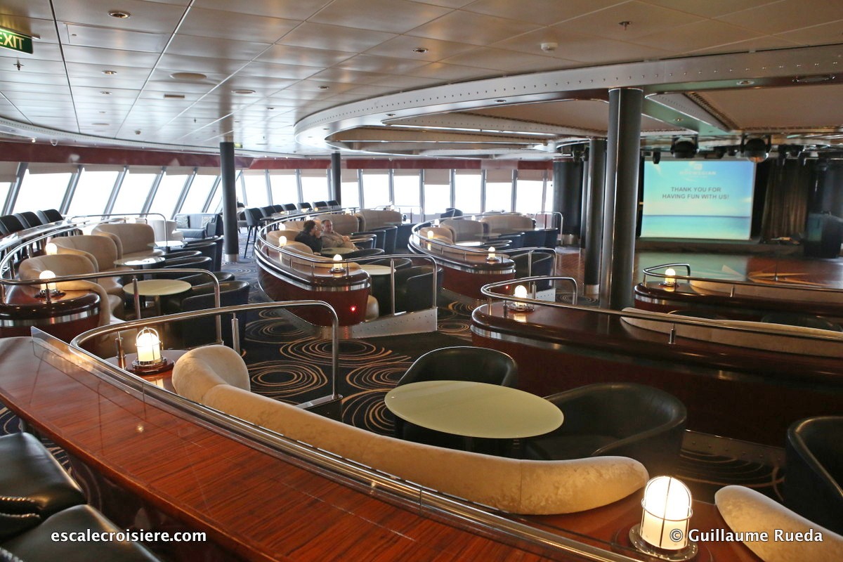 Norwegian Pearl - Spinnaker Lounge