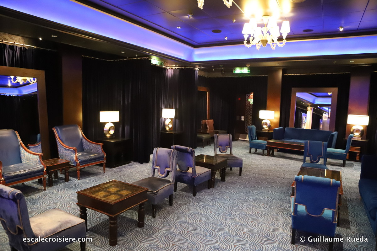 Norwegian Spirit - Maharini's Lounge