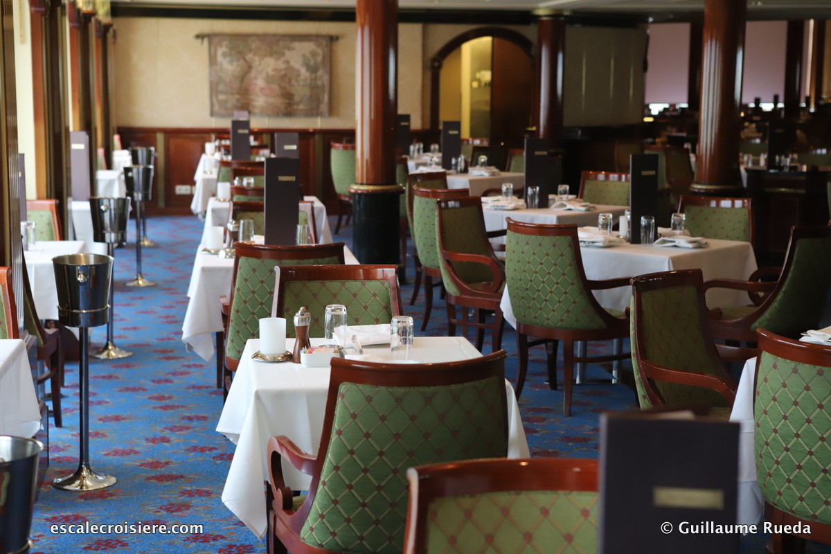 Norwegian Spirit - Windows restaurant