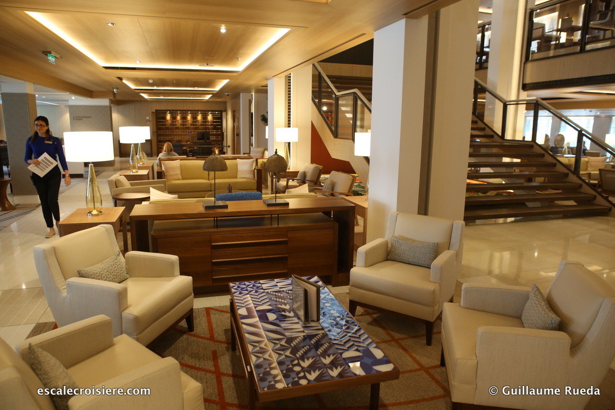 Viking Jupiter - Atrium