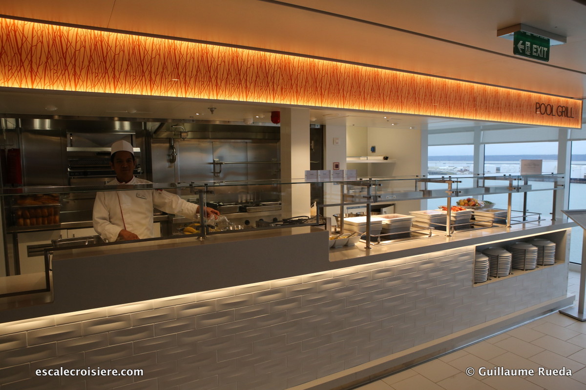 Viking Jupiter - Pool Grill