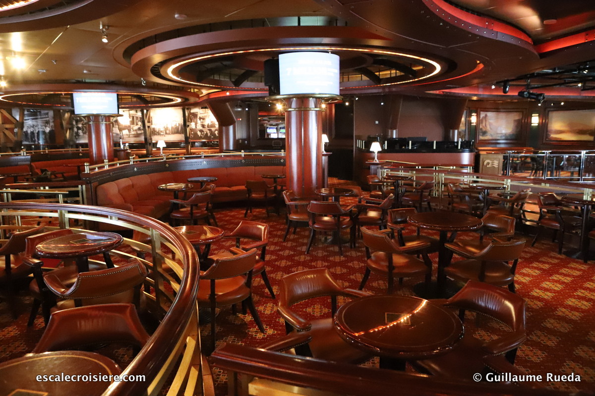 Crown Princess - Club Fusion