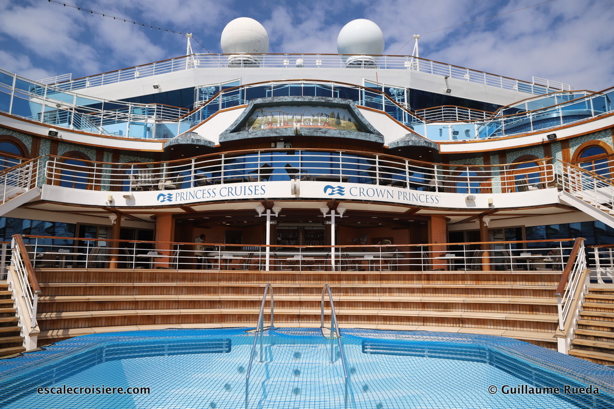 Crown Princess - Piscine Terrace pool