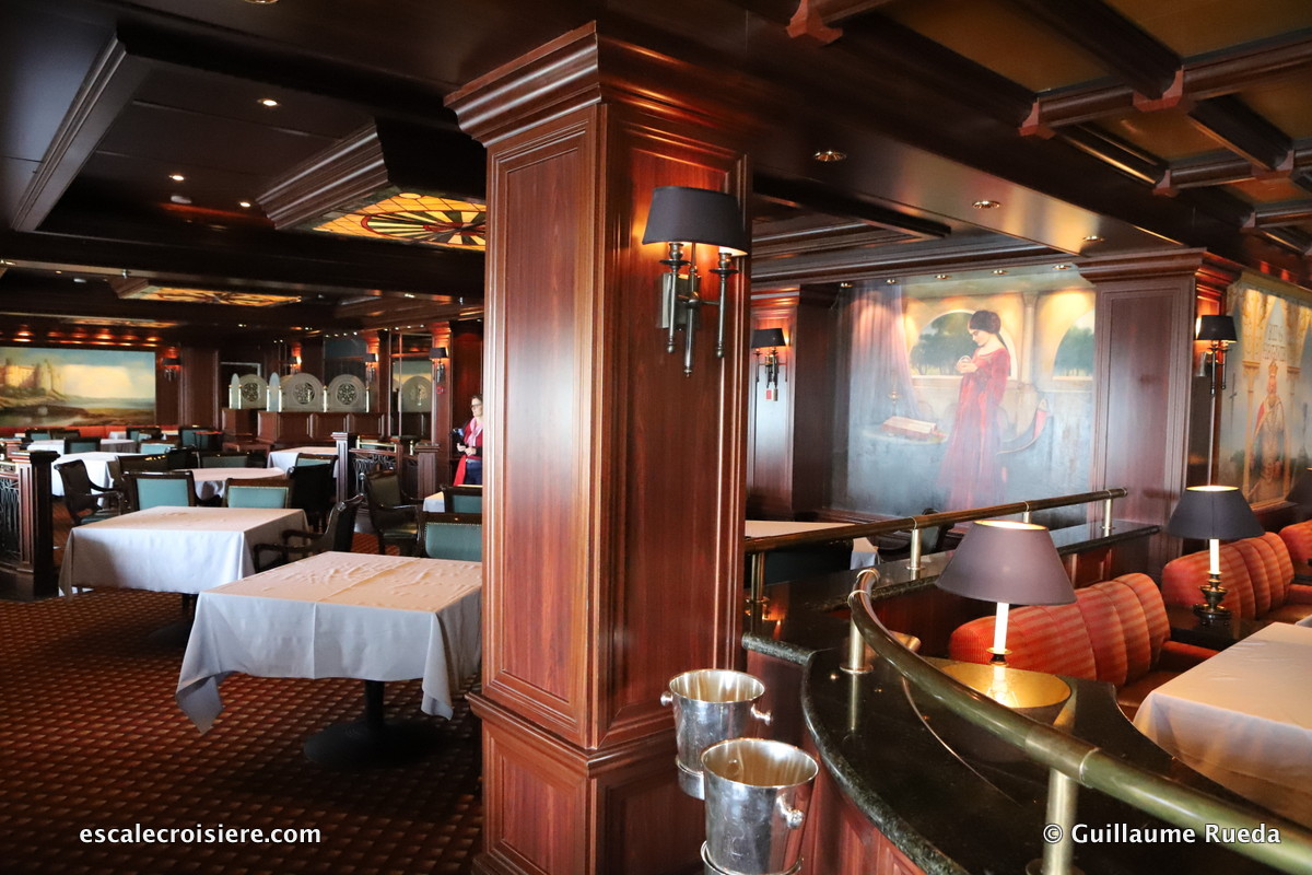 Crown Princess - Crown Grill