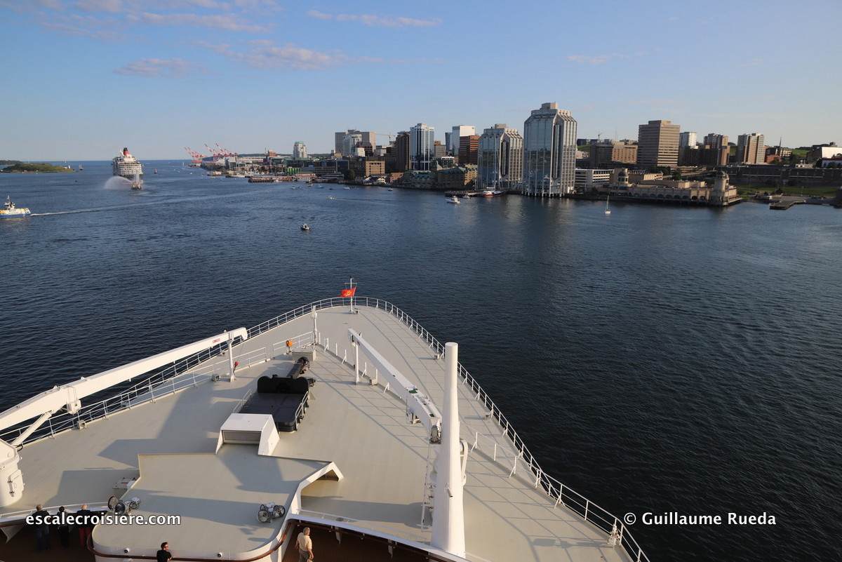 2019-07-26_Parade Queen Mary 2 - Queen Elizabeth Halifax