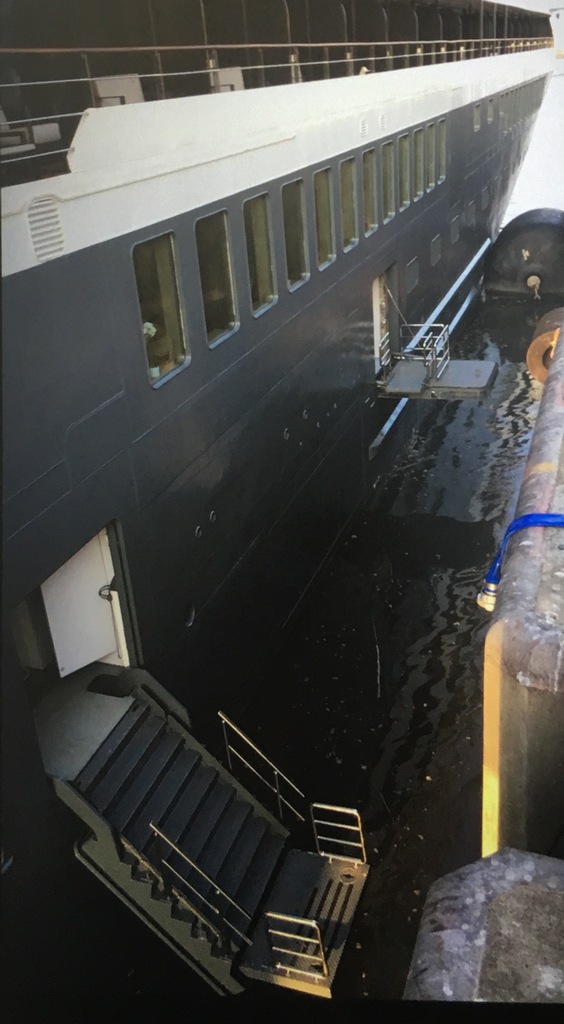 Zone débarquement - World Explorer - Quark