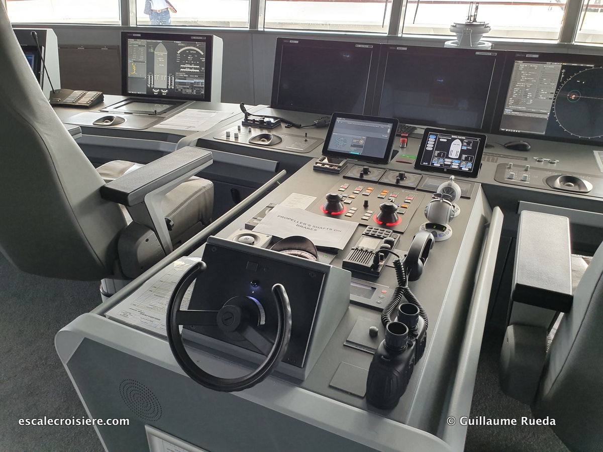 Le Dumont D'Urville - Passerelle