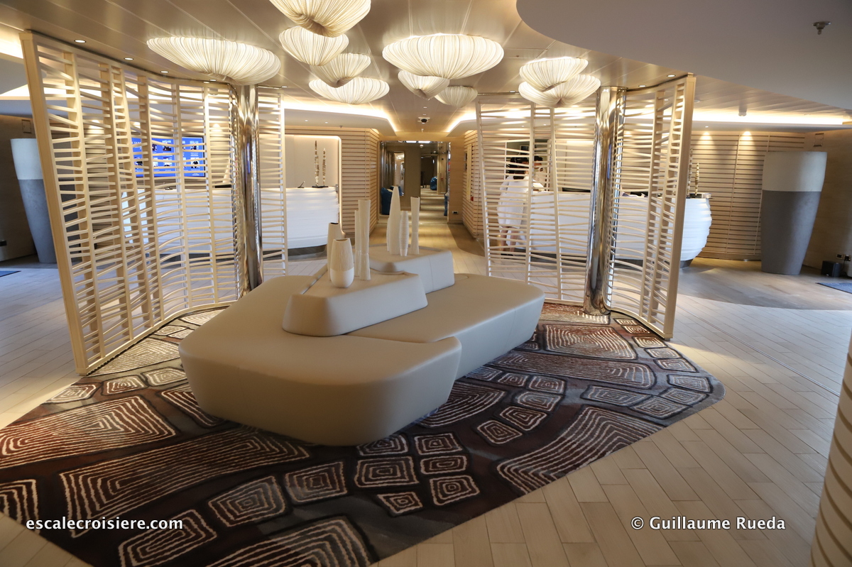 Le Dumont D'Urville - Réception