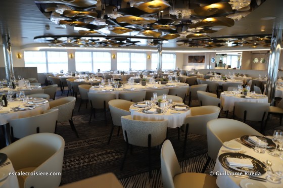 Le Dumont D'Urville - Restaurant Le Nautilus