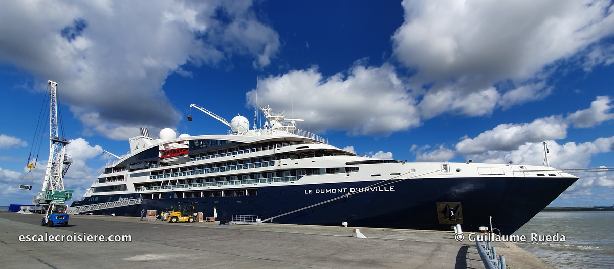 Le Dumont D'Urville