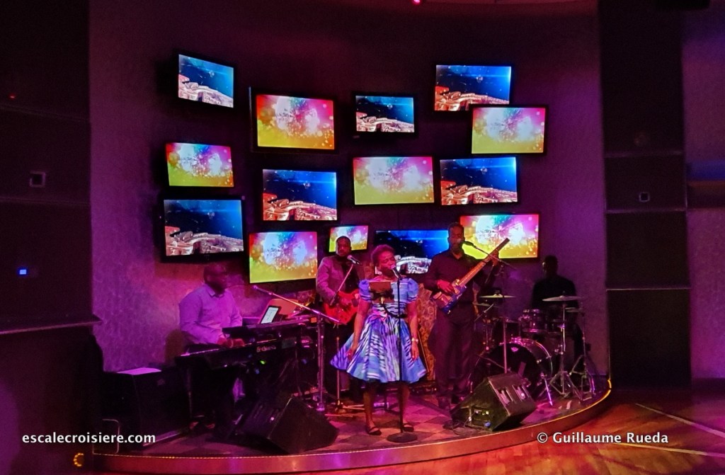 Queen Mary 2 - Discothèque G32