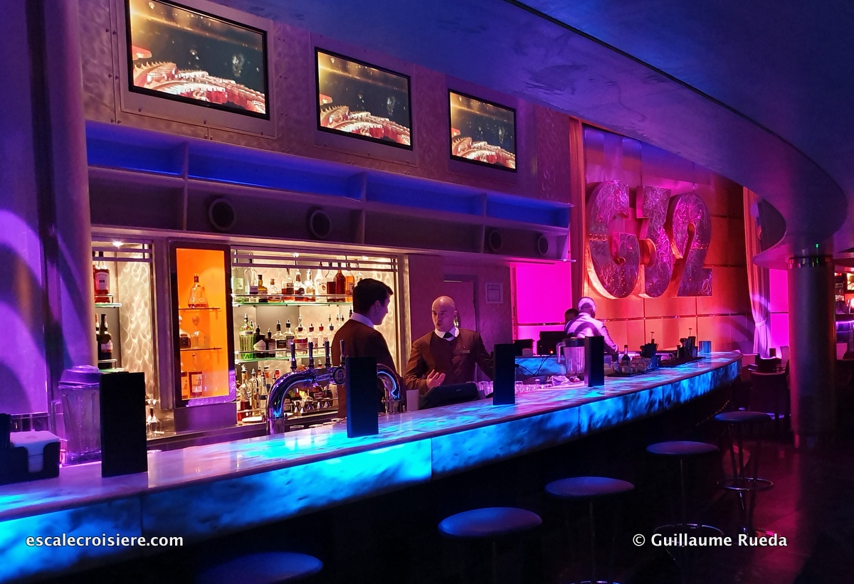 Queen Mary 2 - Discothèque G32
