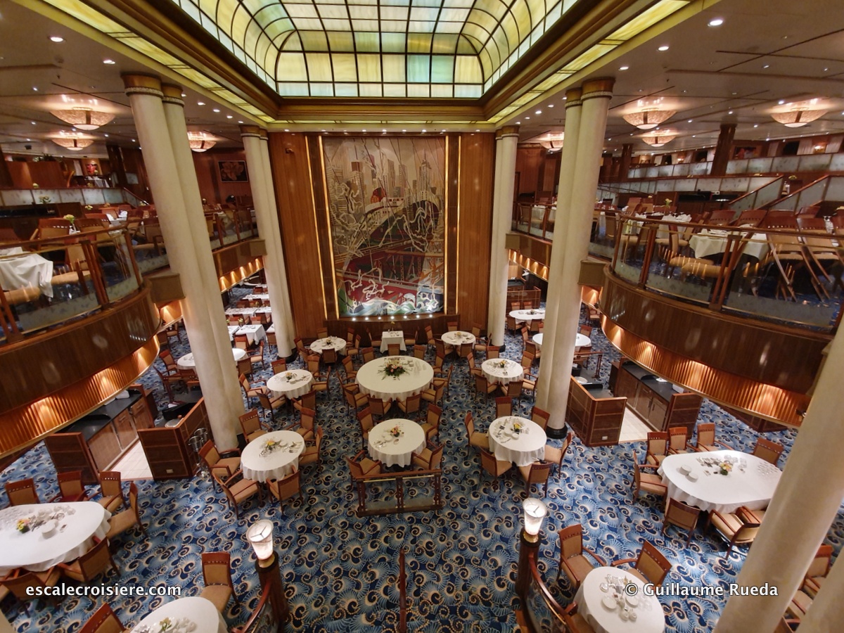 Queen Mary 2 - Restaurant Britannia