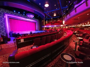 Queen Mary 2 -Théâtre