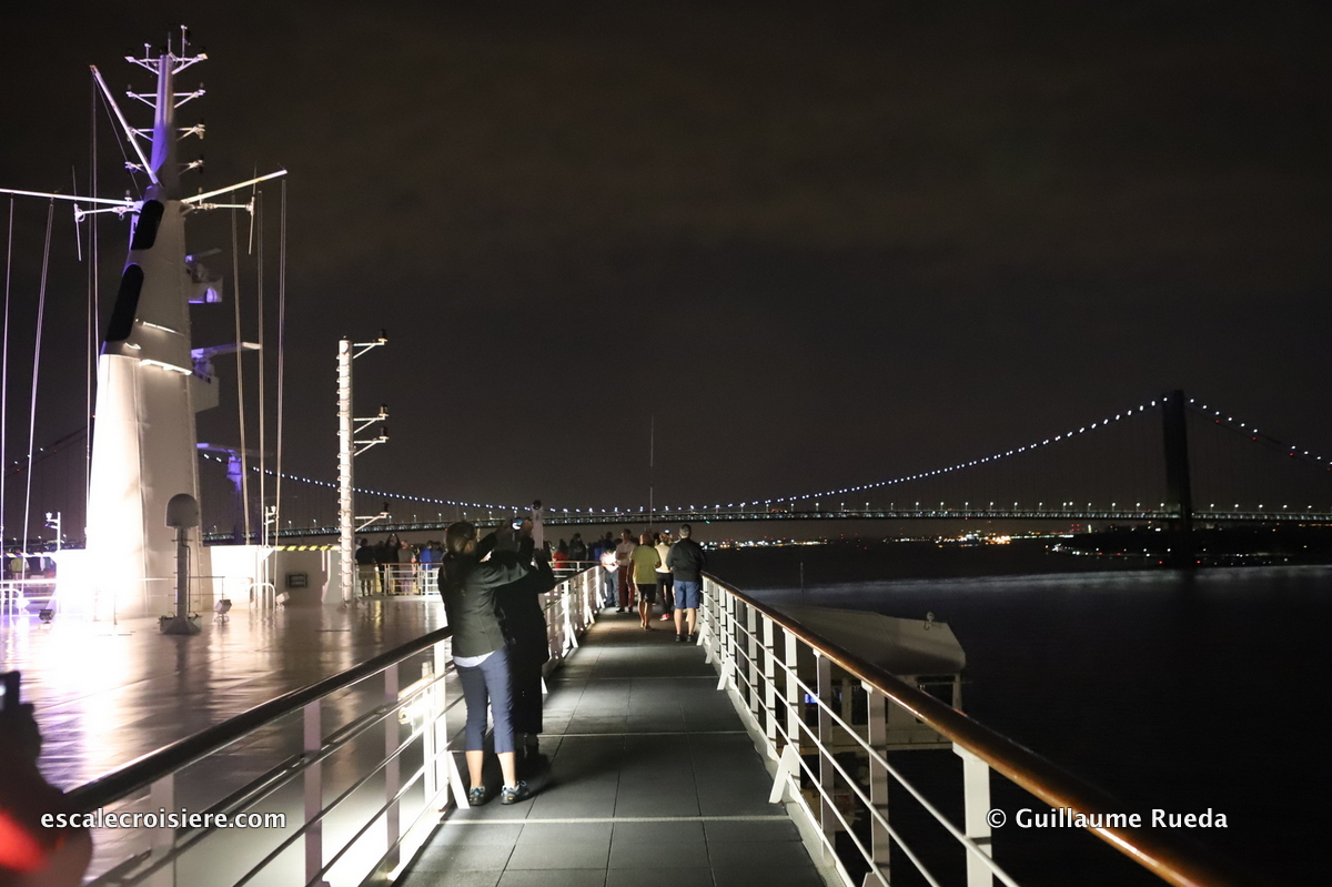Queen Mary 2 - Transatlantique - New York - Verrazano bridge