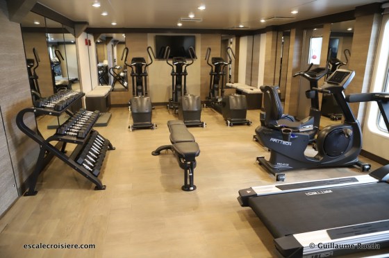 Casino - World Explorer - Quark