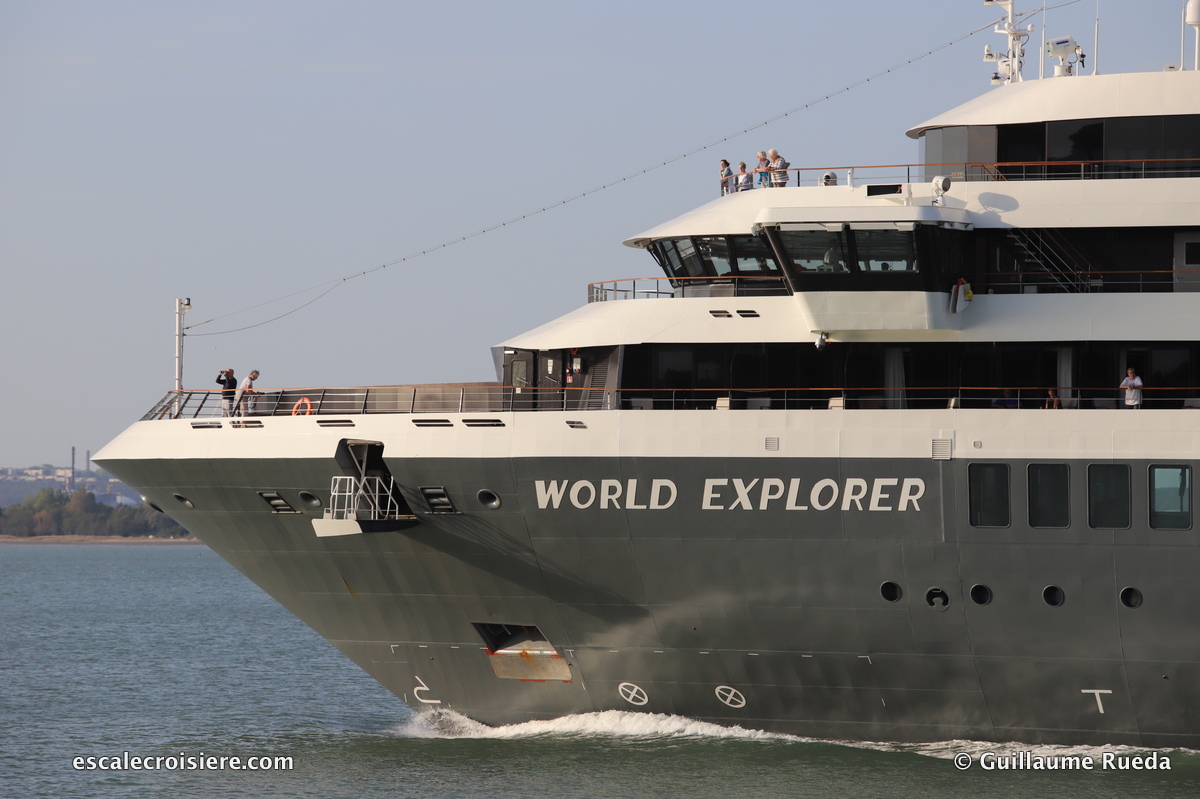 World Explorer - Quark Expeditions