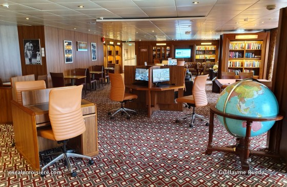 Bibliothèque - Amera - Phoenix Reisen