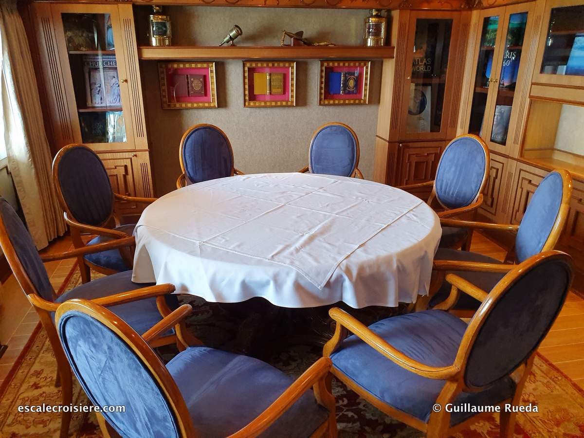 Gold Lounge - Amera - Phoenix Reisen