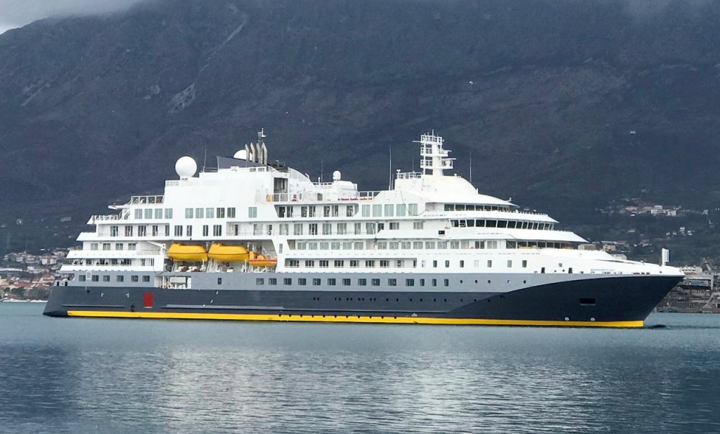 Ultramarine - Quark Expeditions - Jake Morrison