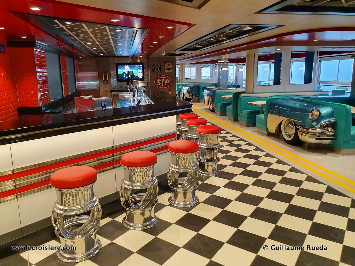 America Diner - Norwegian Encore