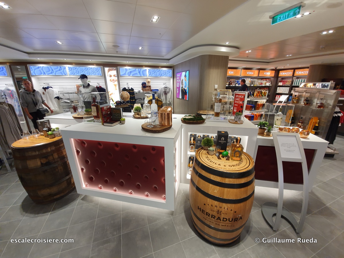 Boutique Duty Free - Norwegian Encore