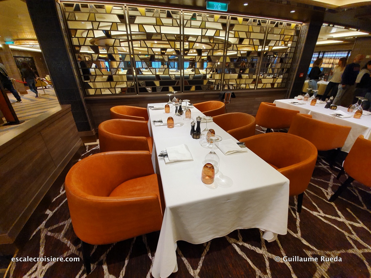Cagney's steakhouse - Norwegian Encore