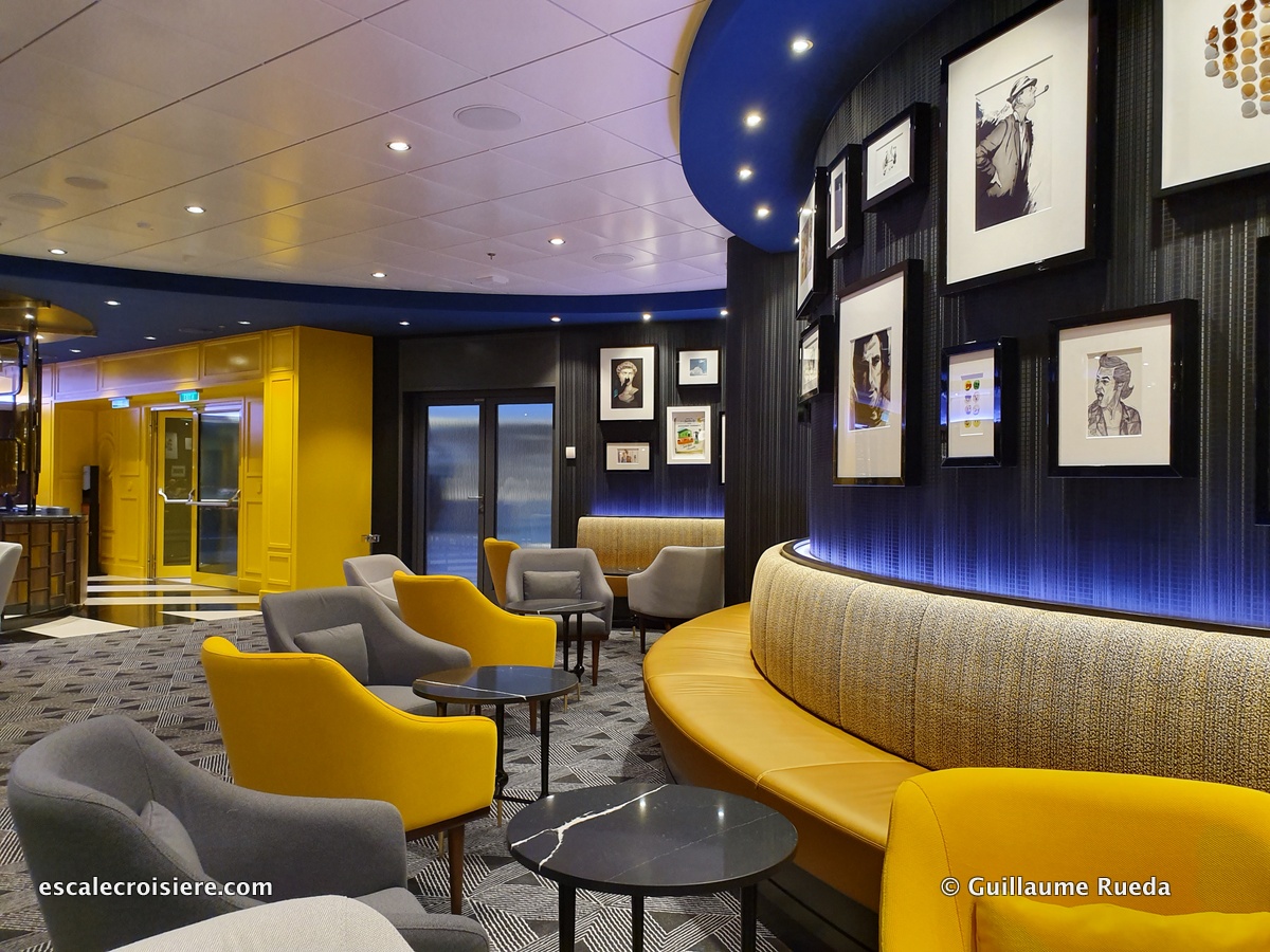 Social Comedy & Night Club - Norwegian Encore