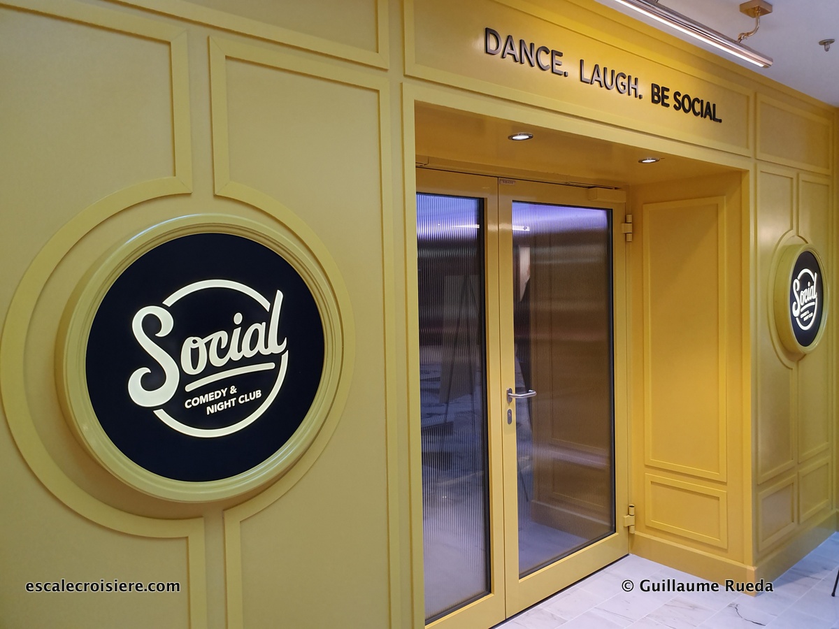 Social Comedy & Night Club - Norwegian Encore