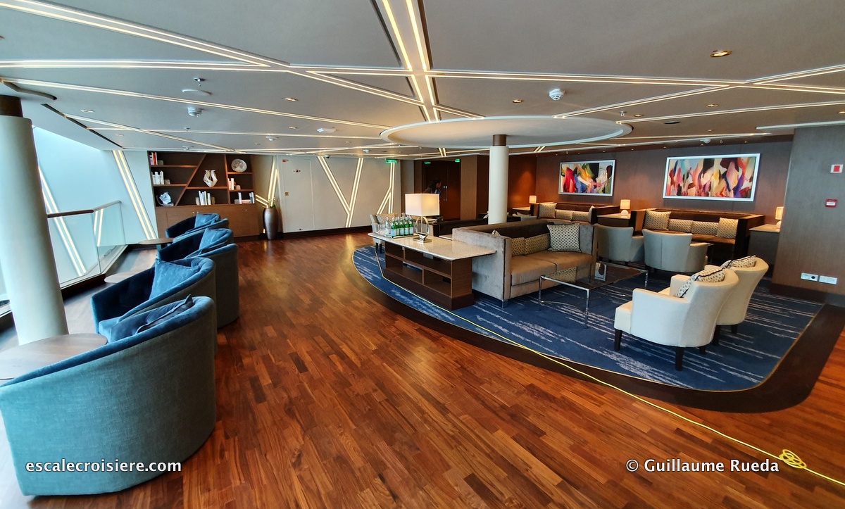 Horizon Lounge - The Haven - Norwegian Encore