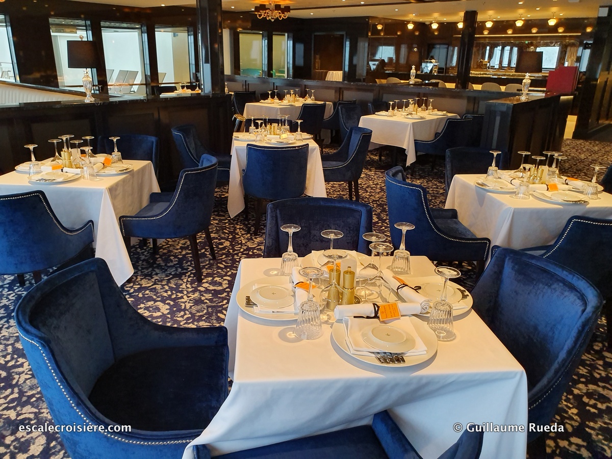 Le Bistro French restaurant - Norwegian Encore