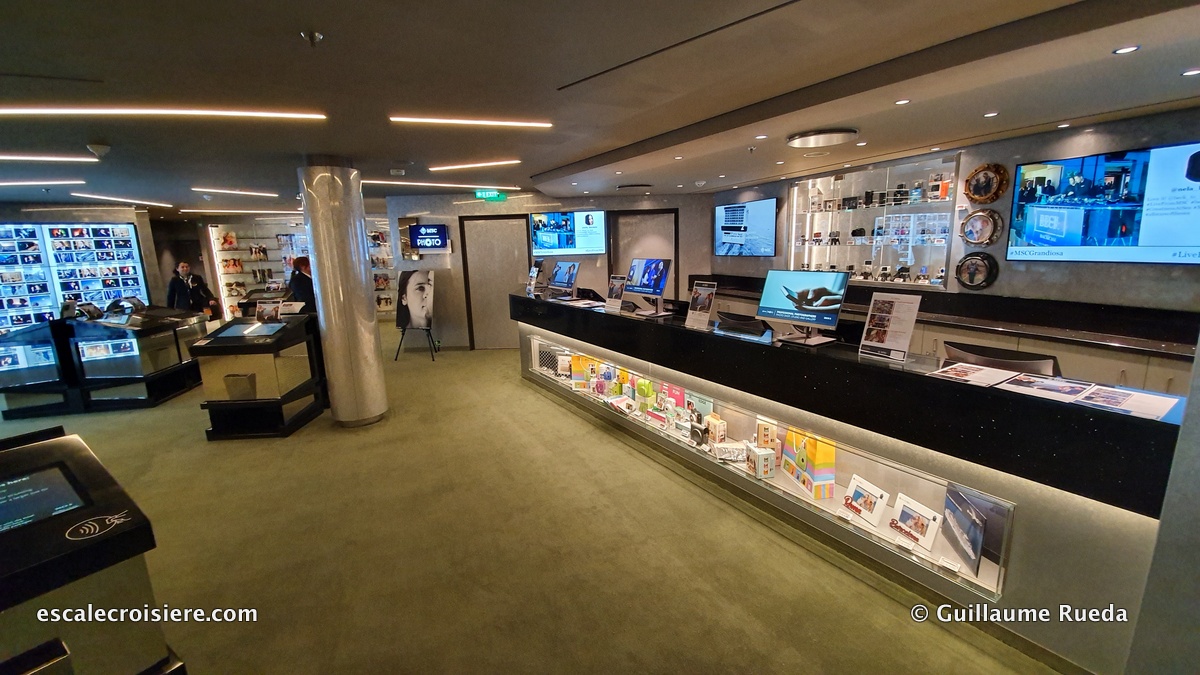 MSC Grandiosa - Boutique photo