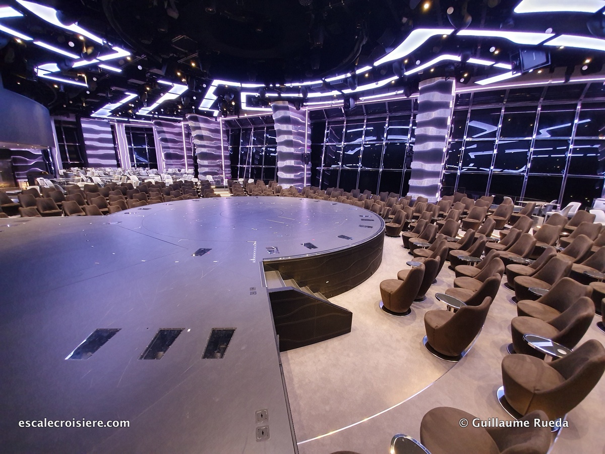 MSC Grandiosa - Carousel Lounge