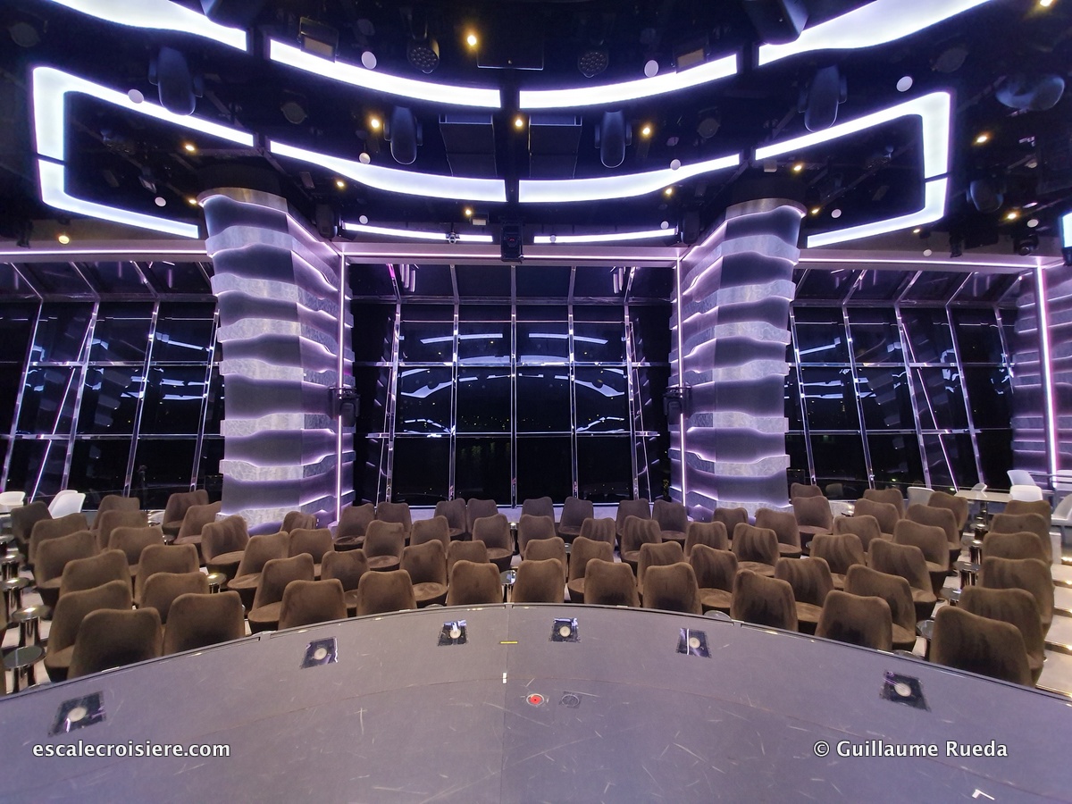 MSC Grandiosa - Carousel Lounge