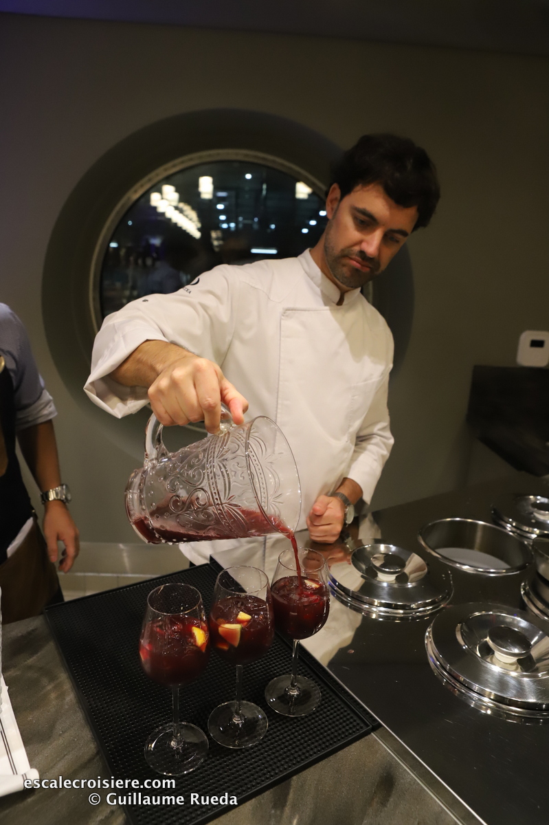 MSC Grandiosa - Hola Tapas restaurant