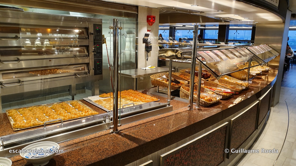 MSC Grandiosa - Market place buffet