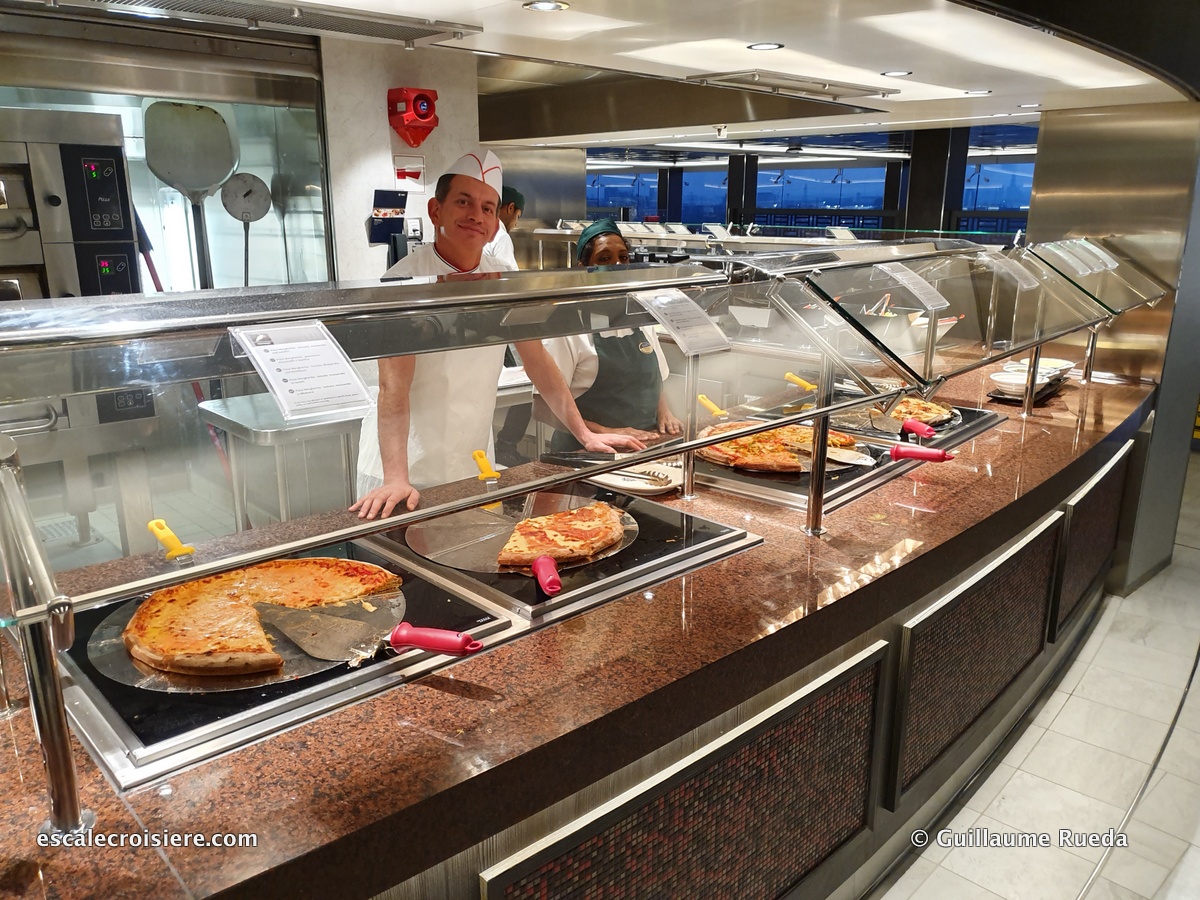 MSC Grandiosa - Market place buffet