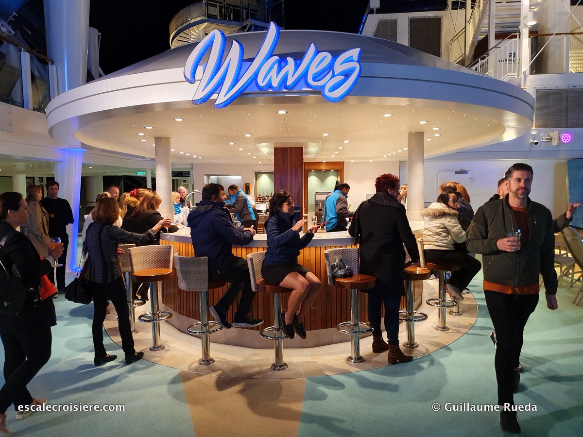 Norwegian Encore by night