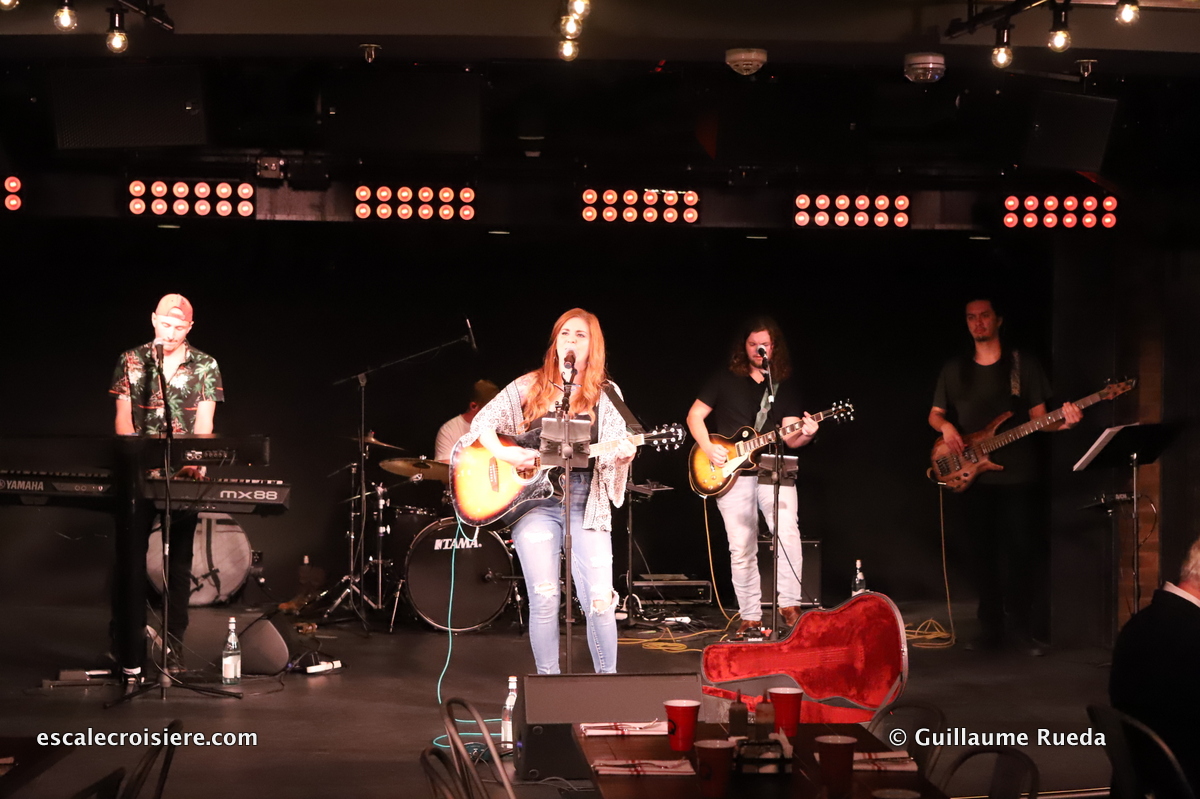 Q Texas Smokehouse restaurant- Norwegian Encore