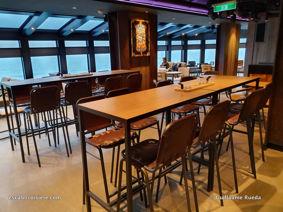 The District Brew House - Norwegian Encore