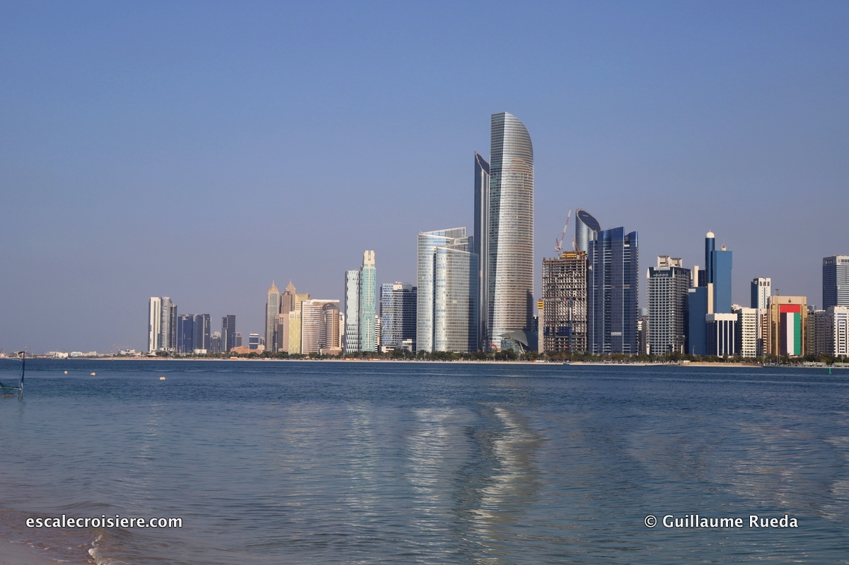 Abu Dhabi - La Corniche
