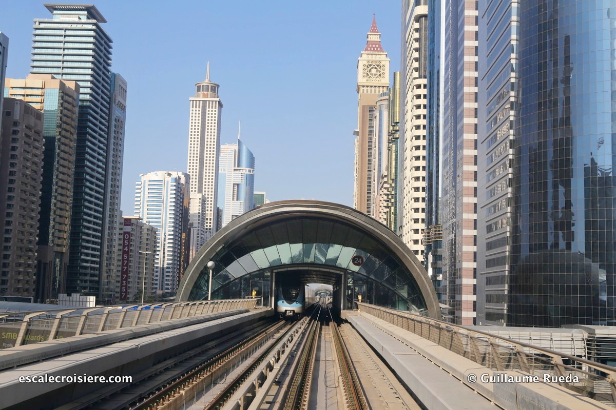 Dubai metro