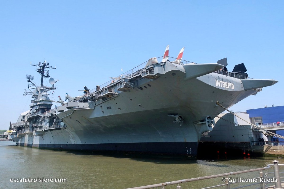 USS Intrepid - New York